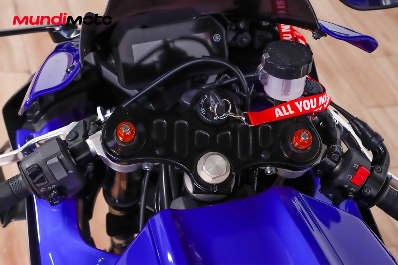Motorbike image 10