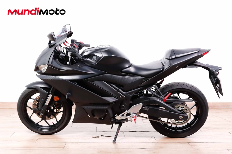 Motorbike image 5
