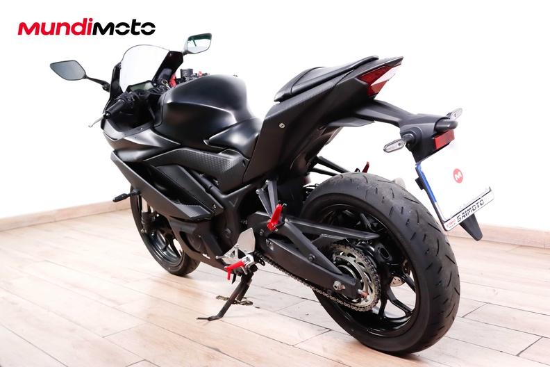 Motorbike image 6