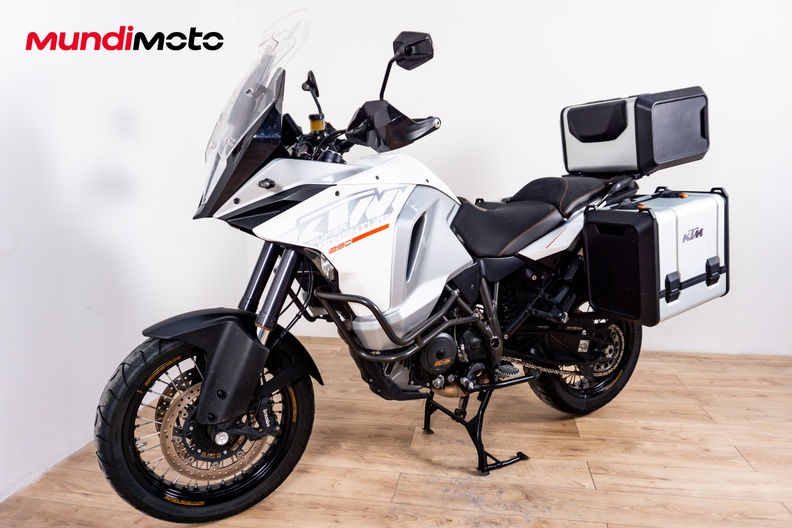 Motorbike image 6