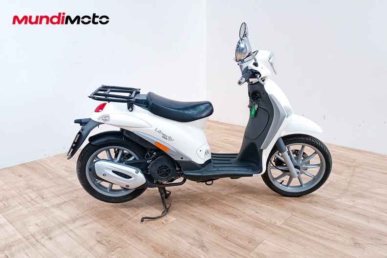 Motorbike image 0