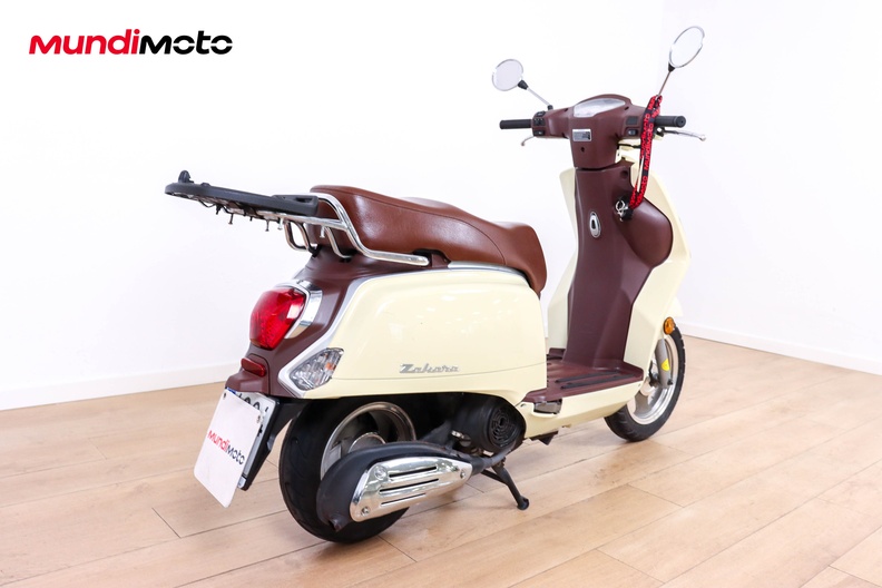 Motorbike image 2