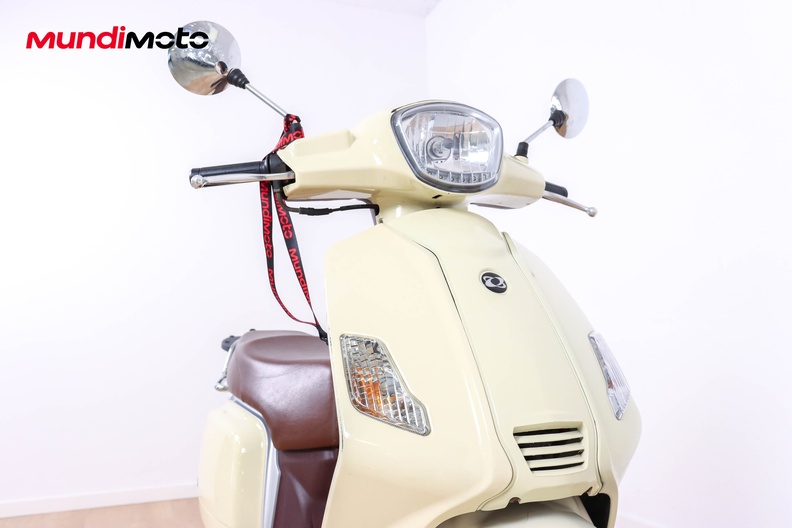 Motorbike image 4