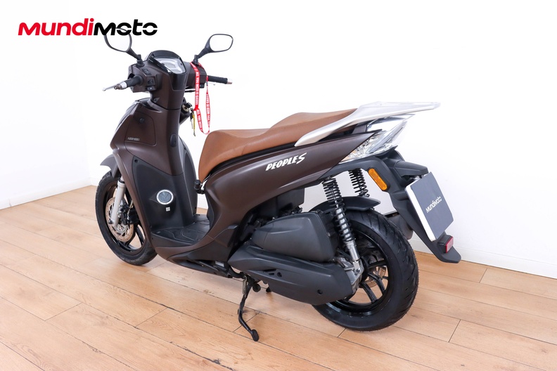 Motorbike image 6