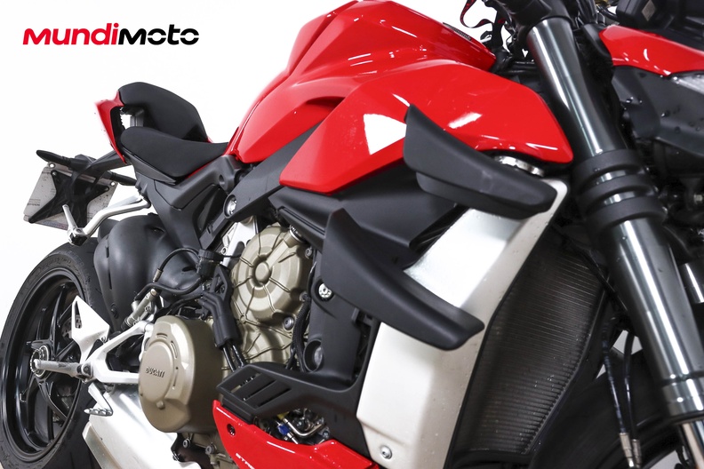 Motorbike image 12