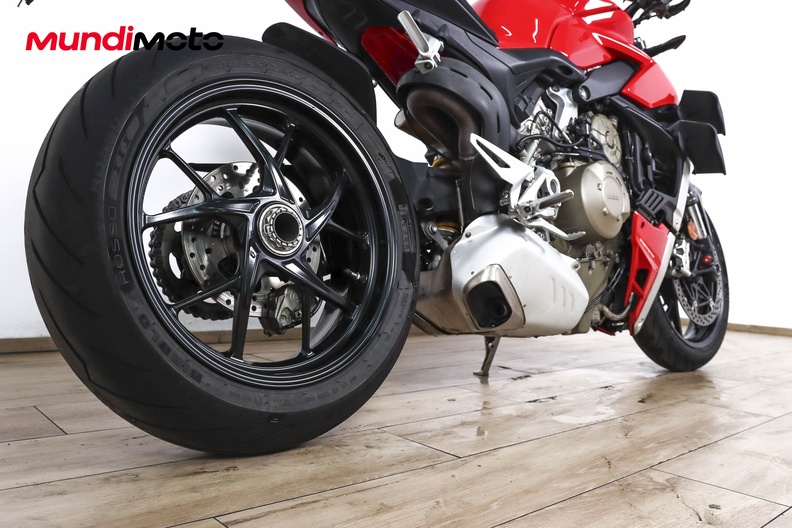 Motorbike image 3