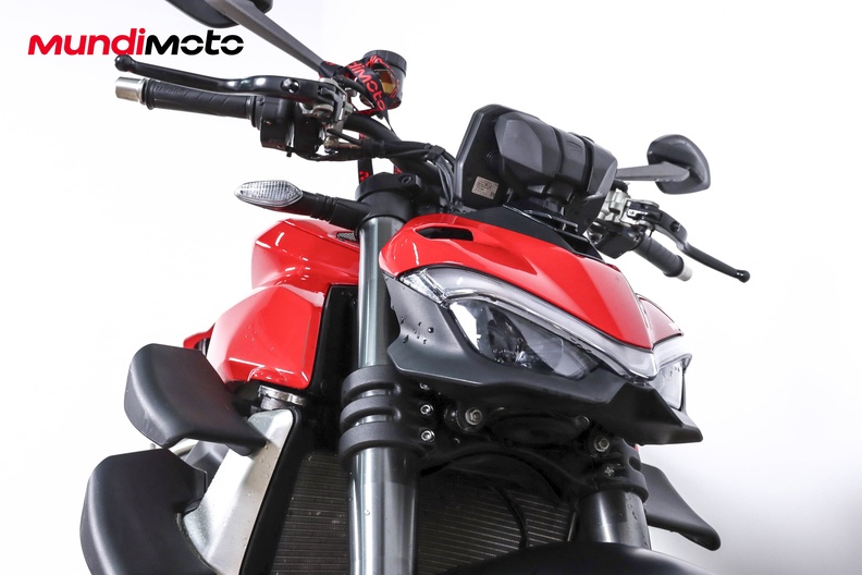 Motorbike image 4