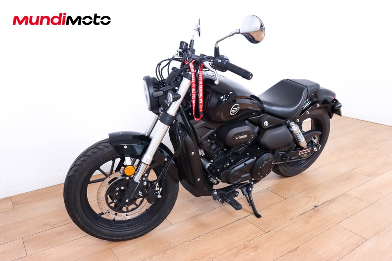 Motorbike image 7