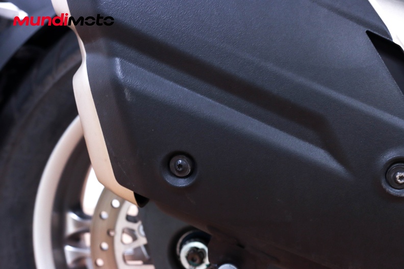 Motorbike image 12