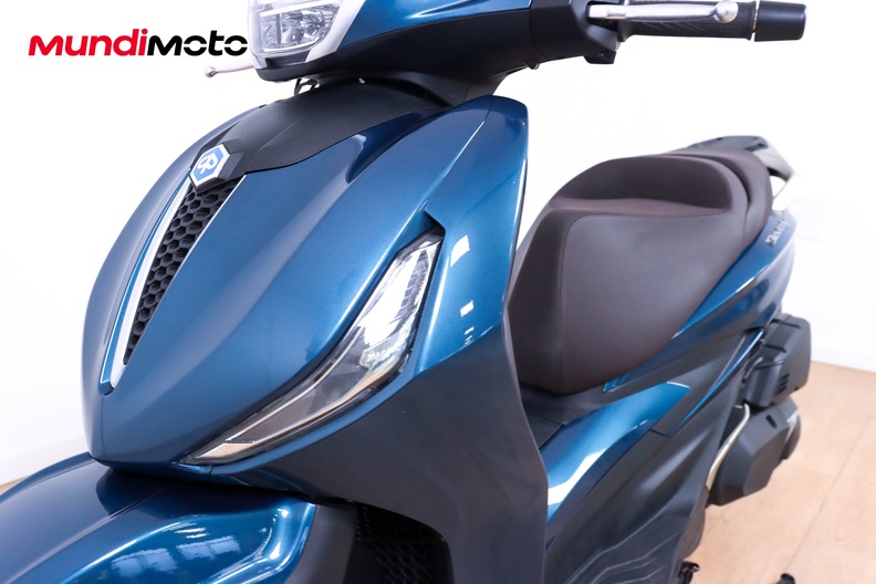 Motorbike image 9