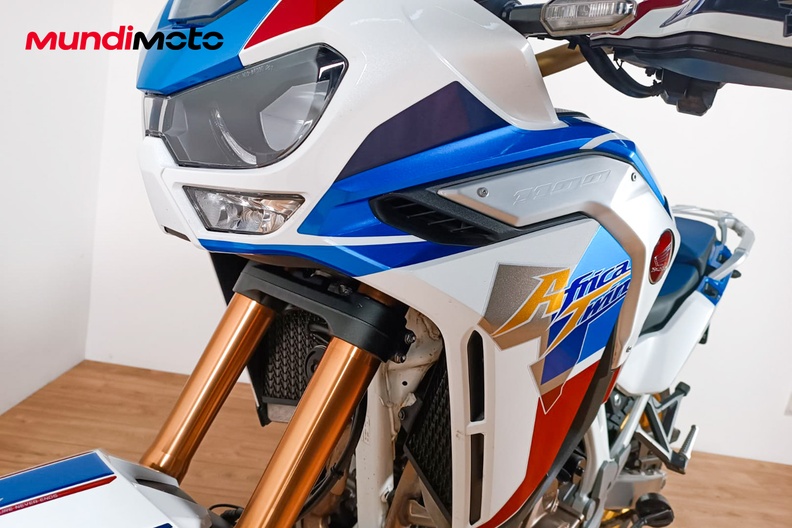 Motorbike image 9