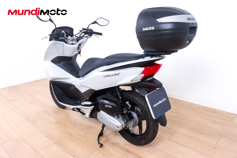 Motorbike image 6