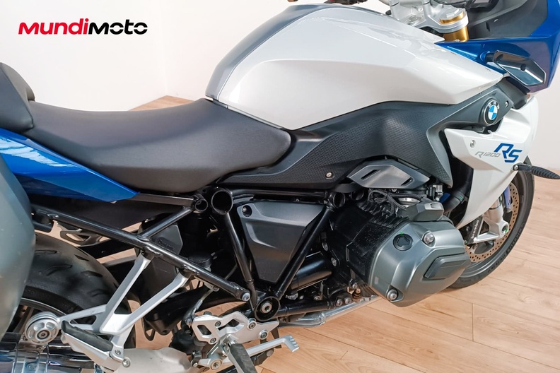 Motorbike image 3