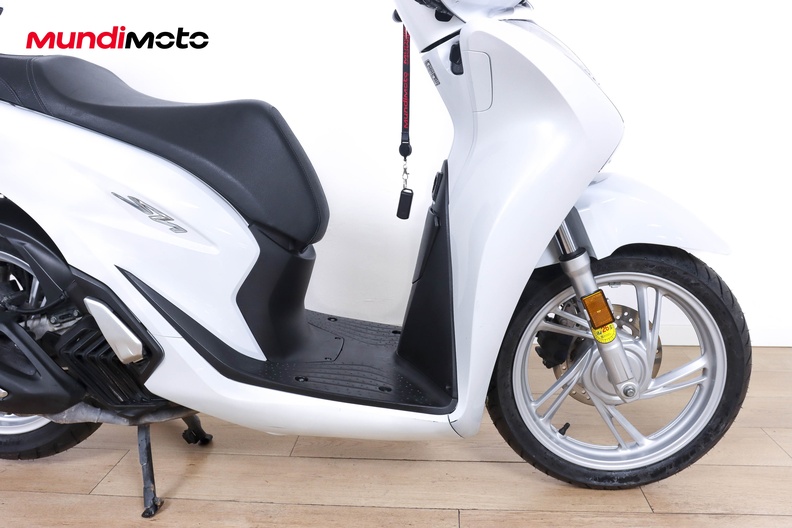 Motorbike image 13