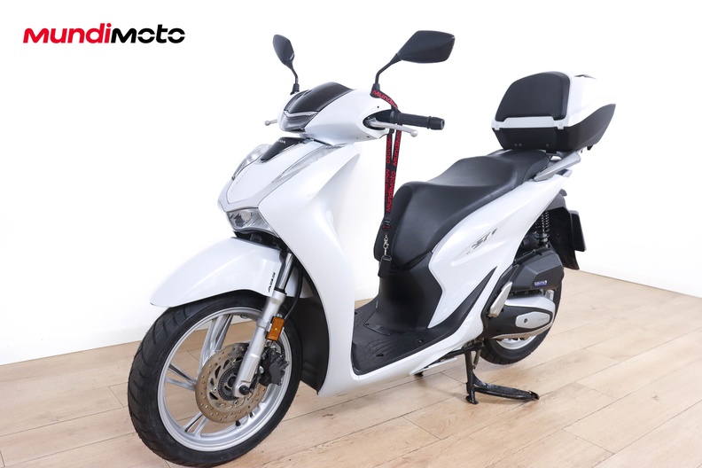 Motorbike image 7