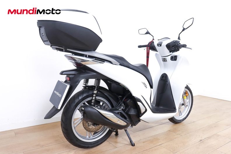Motorbike image 2
