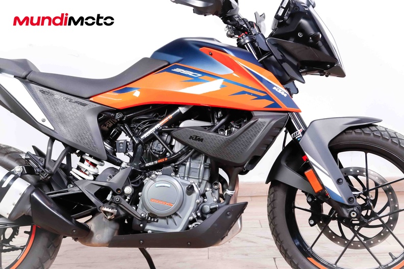 Motorbike image 12