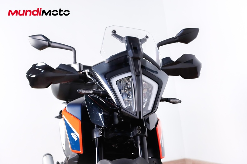Motorbike image 4