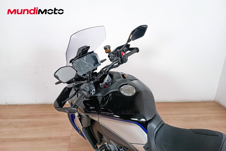 Motorbike image 10