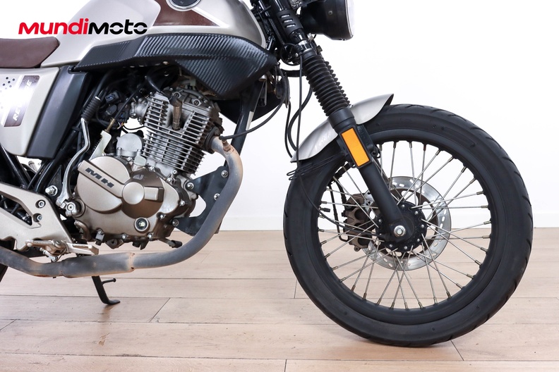 Motorbike image 13