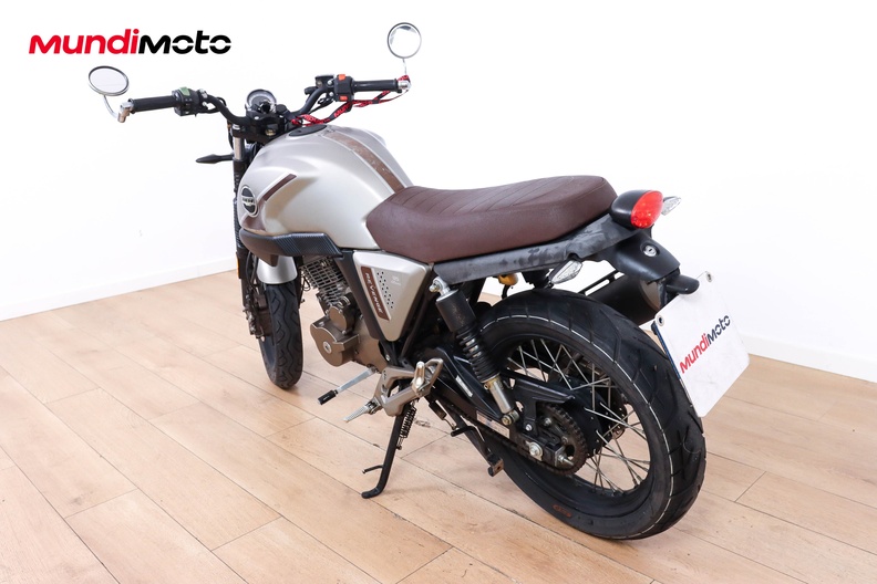 Motorbike image 7