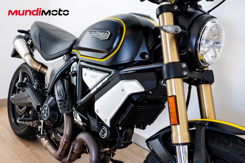 Motorbike image 4