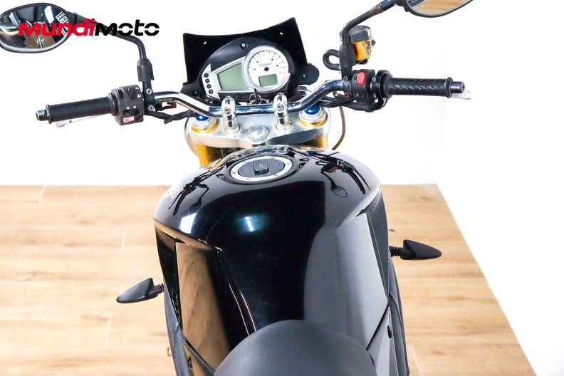 Motorbike image 10