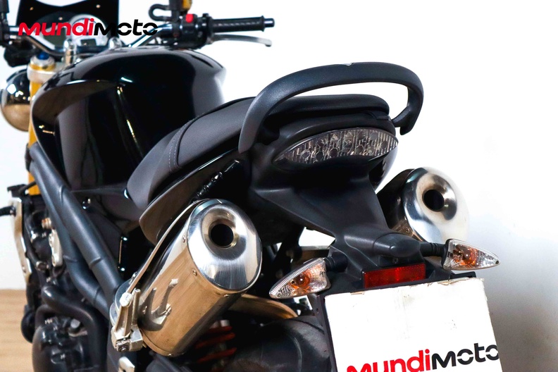 Motorbike image 9