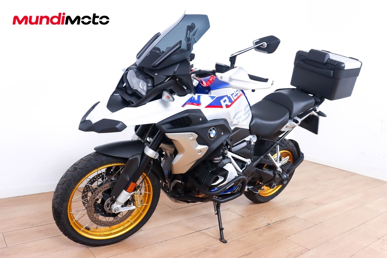 Motorbike image 7
