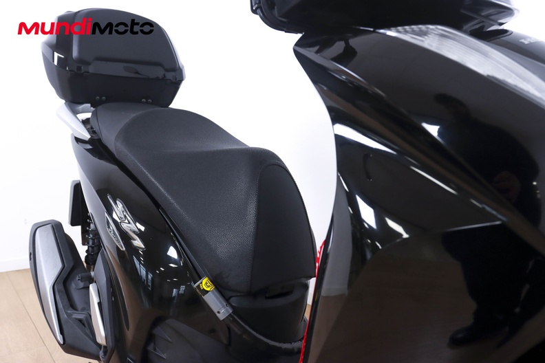 Motorbike image 12