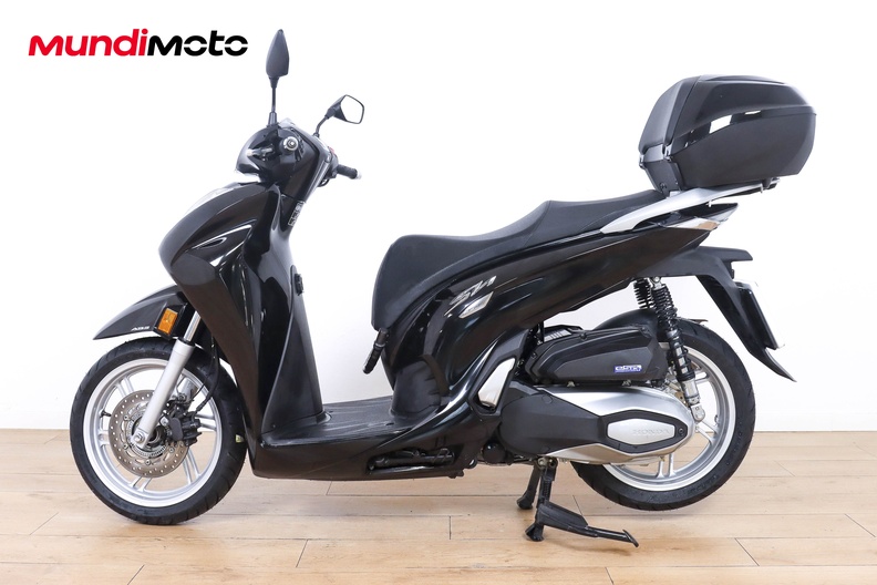 Motorbike image 5