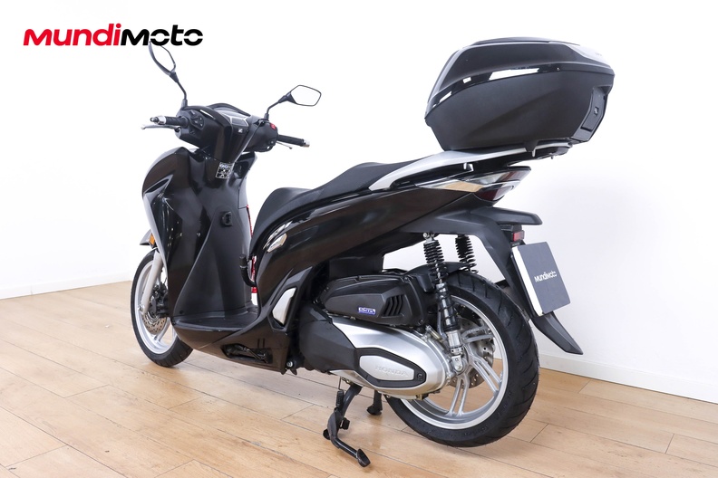 Motorbike image 6