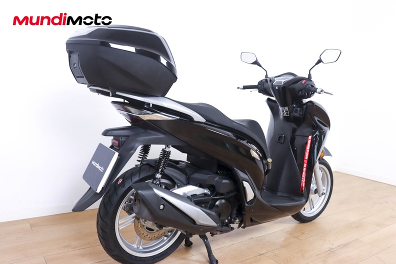 Motorbike image 2