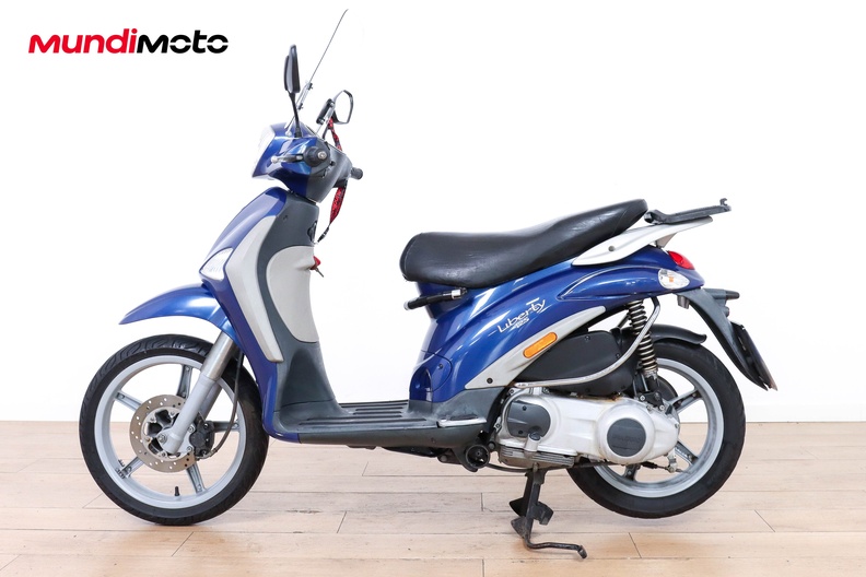 Motorbike image 5