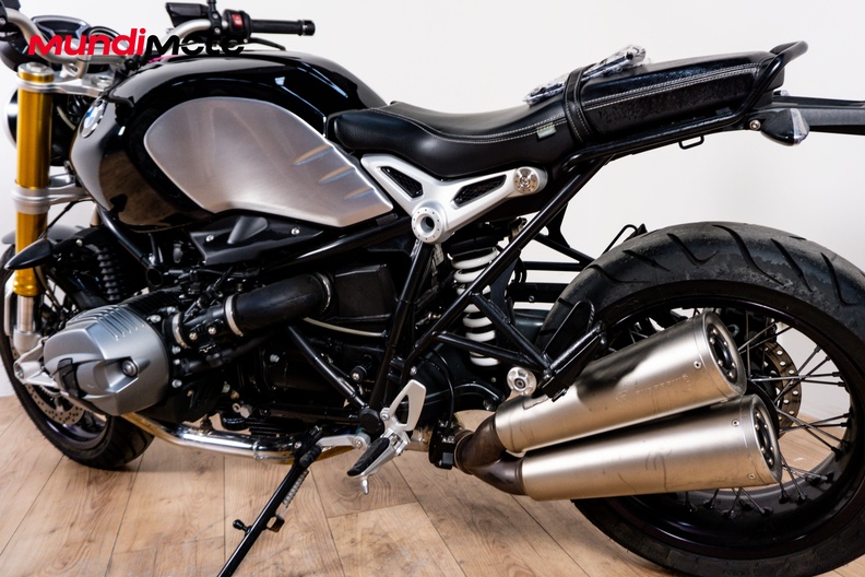 Motorbike image 8