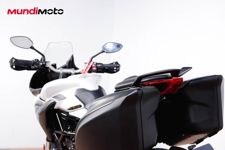 Motorbike image 9