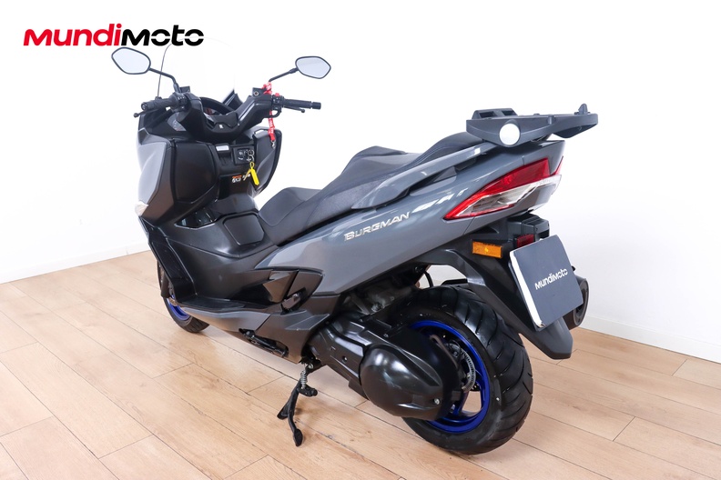 Motorbike image 6