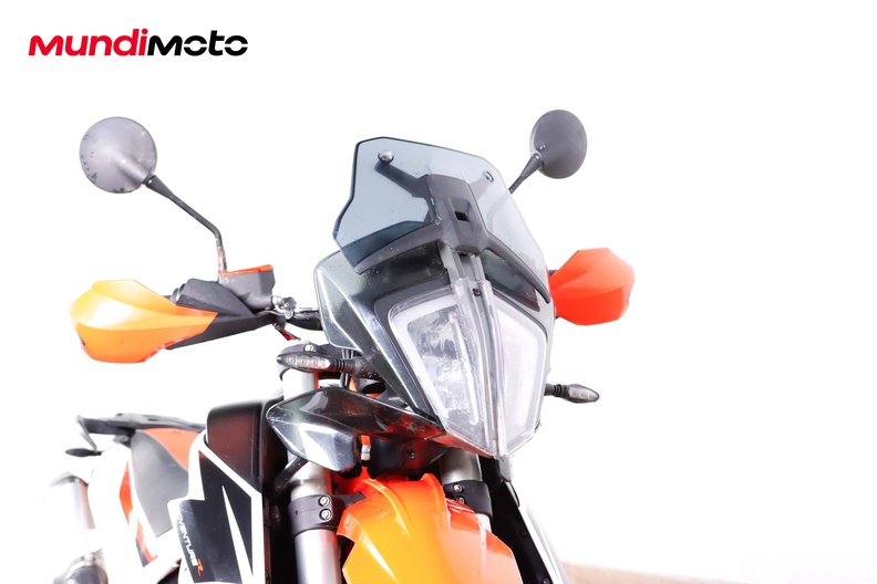 Motorbike image 4