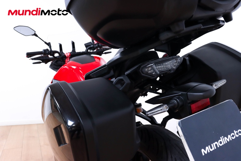 Motorbike image 9