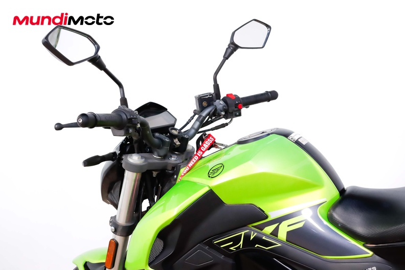 Motorbike image 10