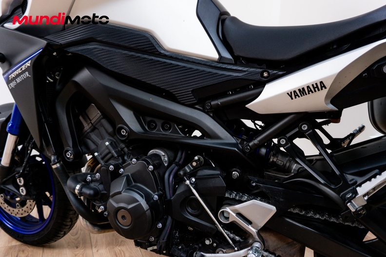 Motorbike image 8