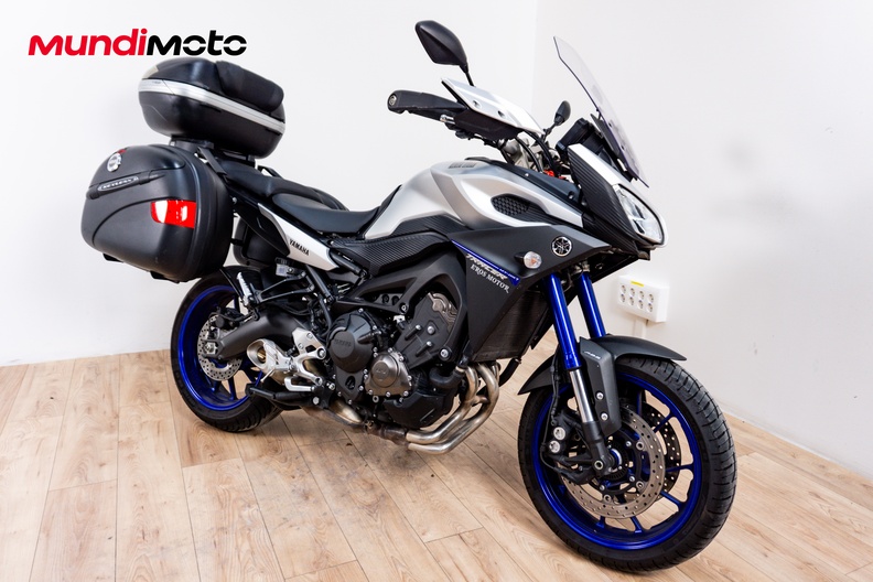 Motorbike image 1