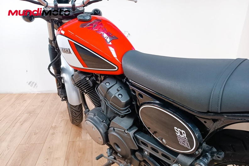Motorbike image 8