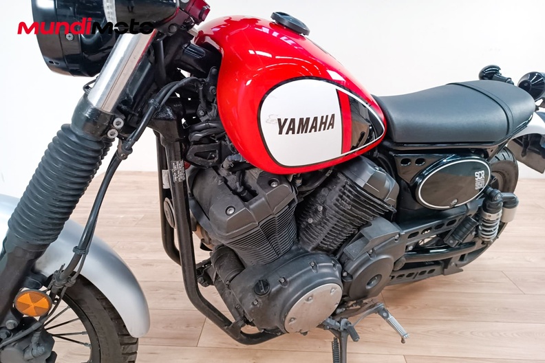 Motorbike image 9