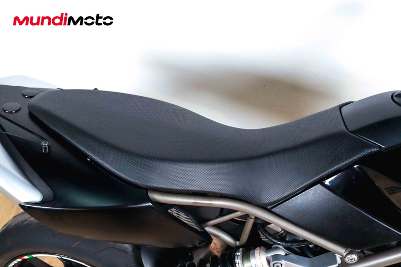 Motorbike image 13