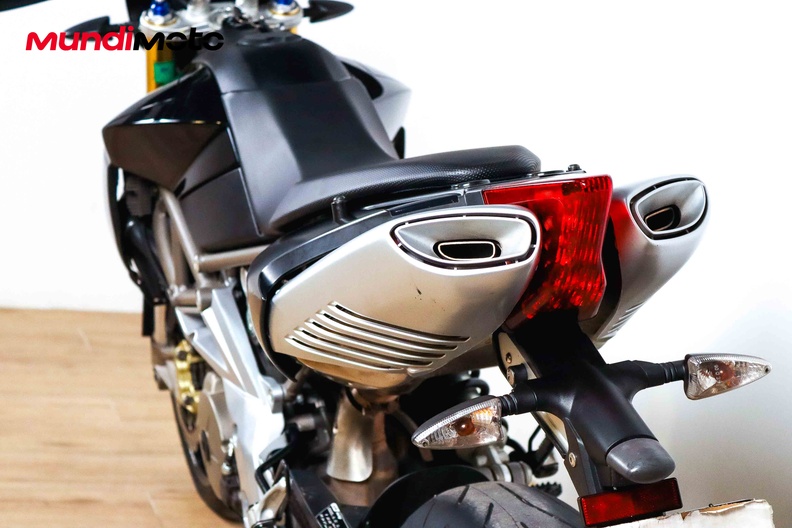 Motorbike image 9