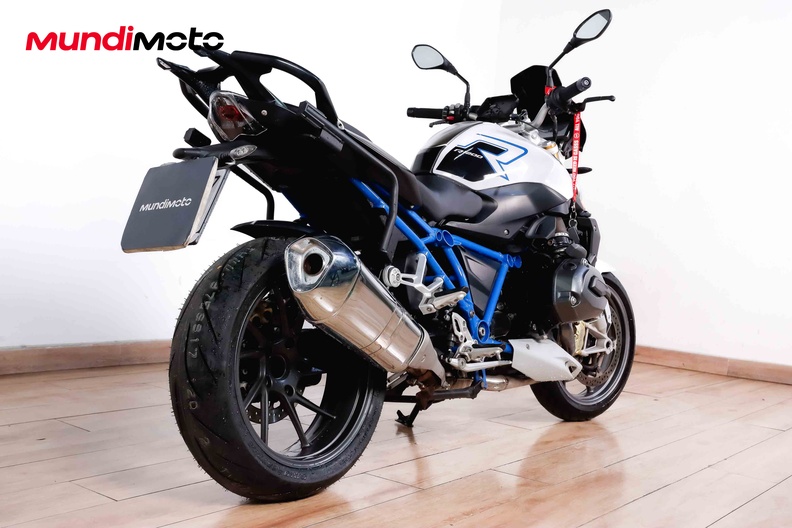 Motorbike image 2