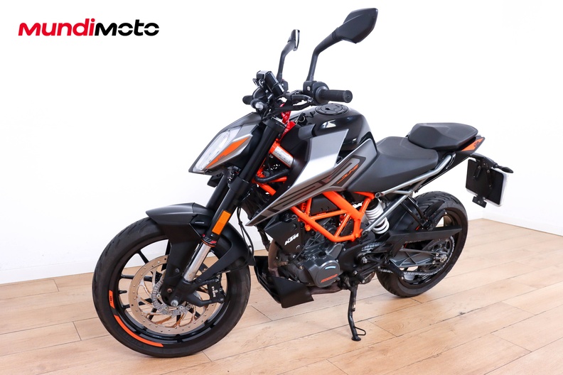 Motorbike image 7