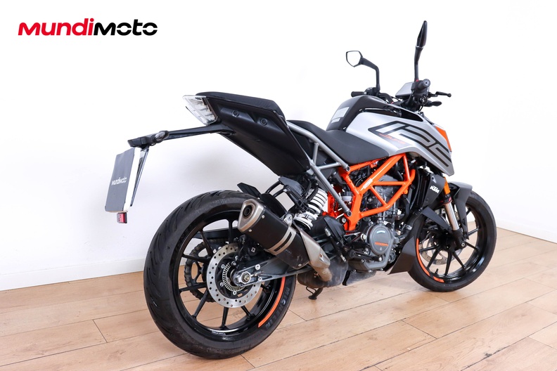 Motorbike image 2