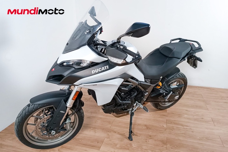 Motorbike image 6